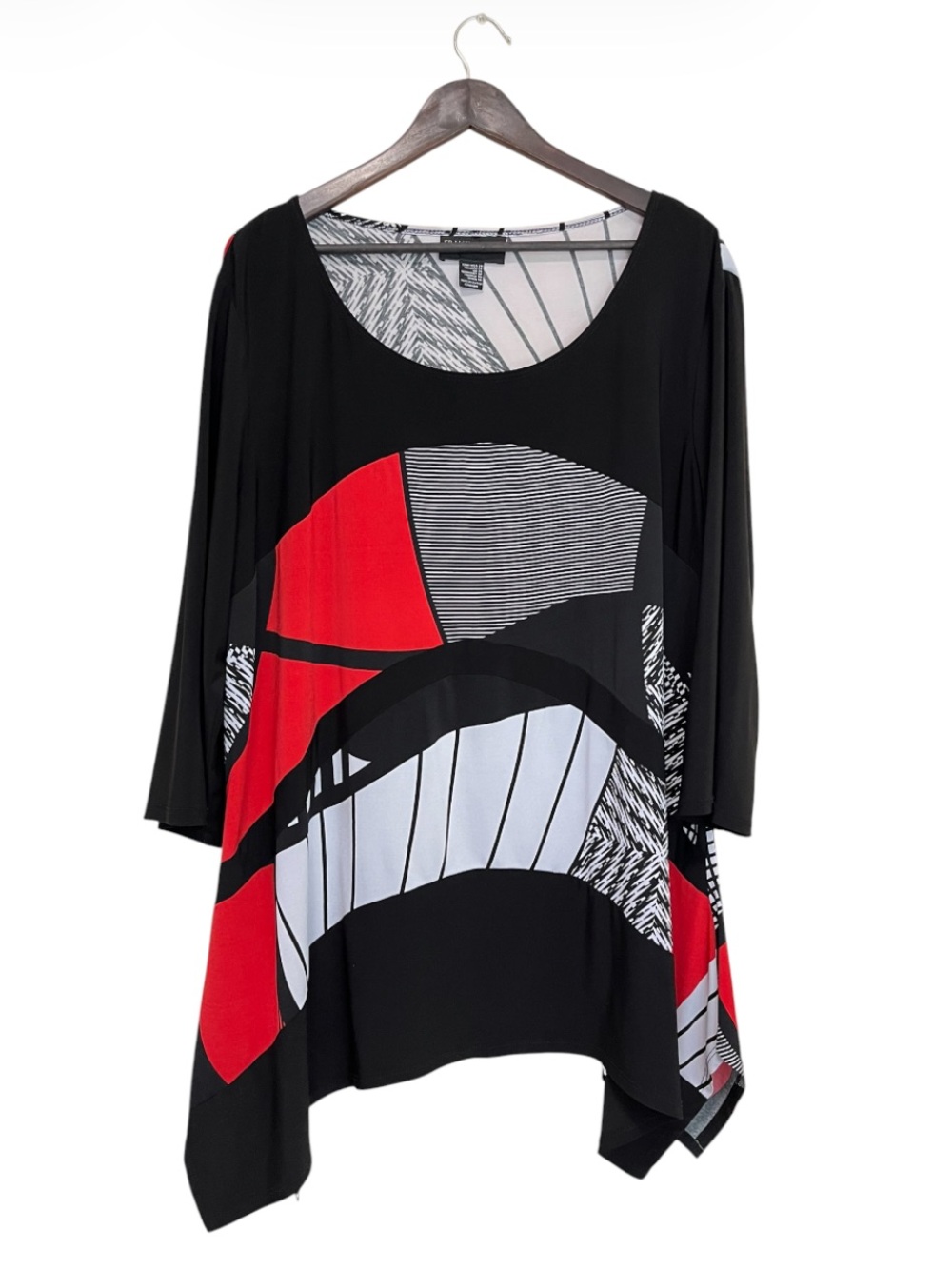 Frank Lyman Design Black White & Red Shark Bite Hem Top